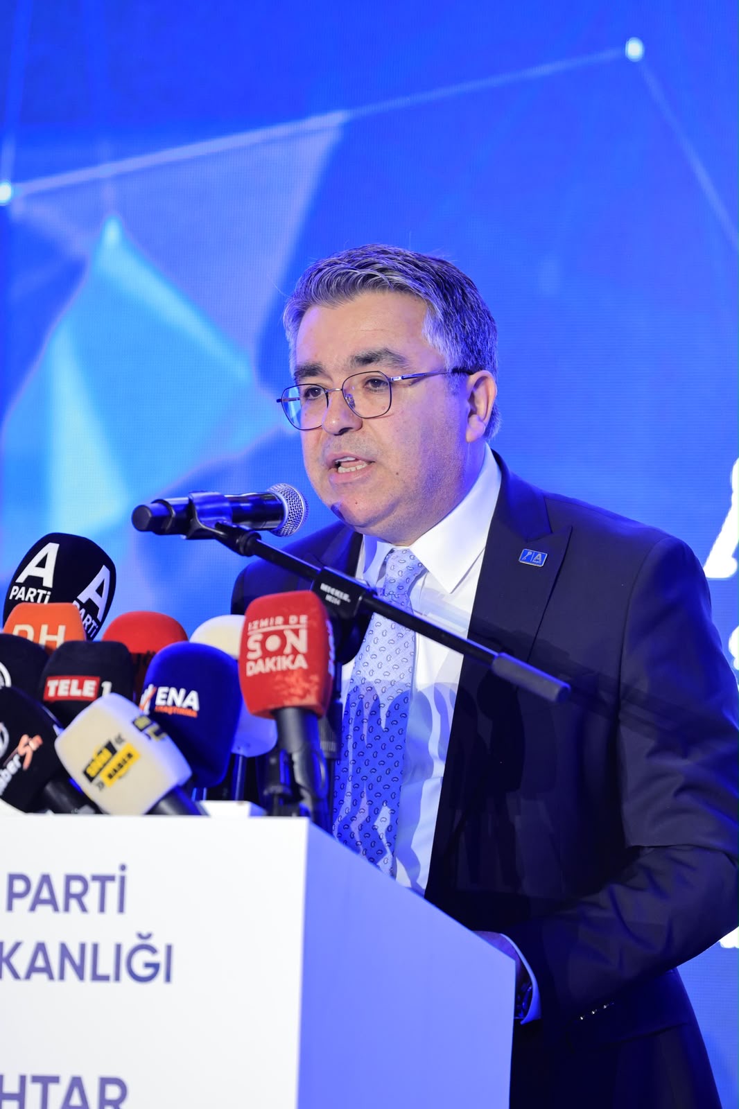 İstikbalin Anahtarı İzmir’de